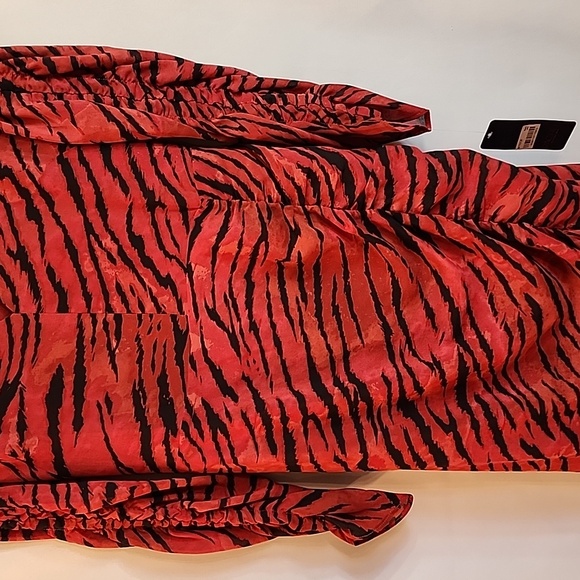 (9568) NWT RACHEL RACHEL ROY dress - Picture 3 of 13